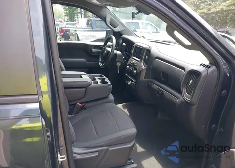 2020 Chevrolet Silverado 1500 2Wd Short Bed Custom z USA, uszkodzony, nr VIN 3GCPWBEK0LG135949